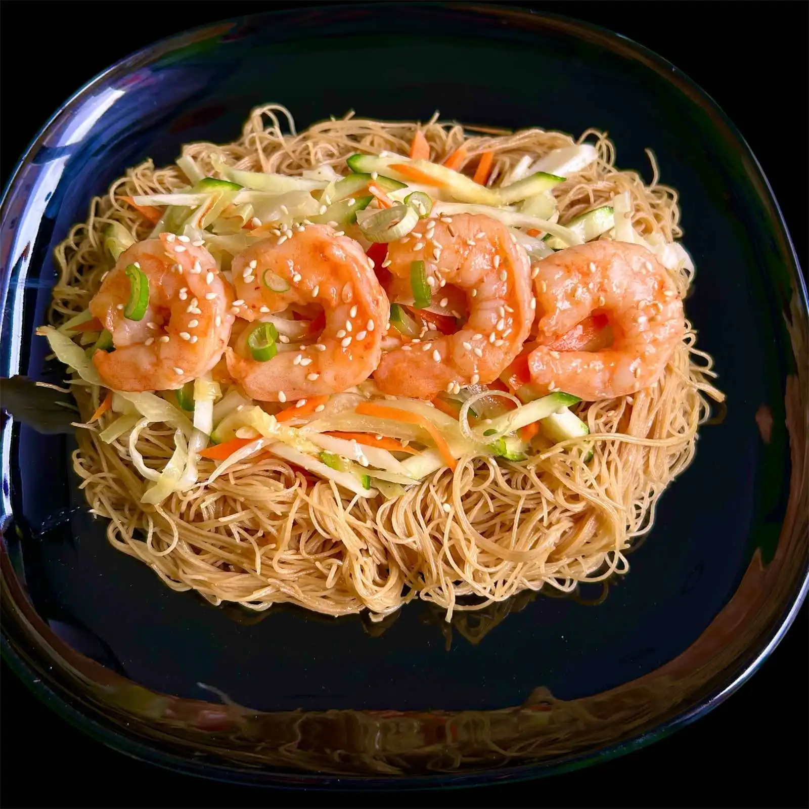 Polnozrnati riževi rezanci (Whole Grain Rice Noodles)